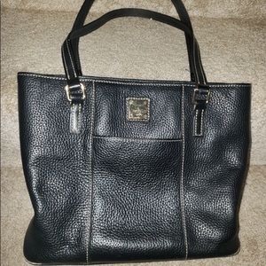 Dooney & Bourke leather handbag